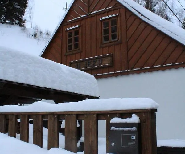 U Jezu Domek alpejski *